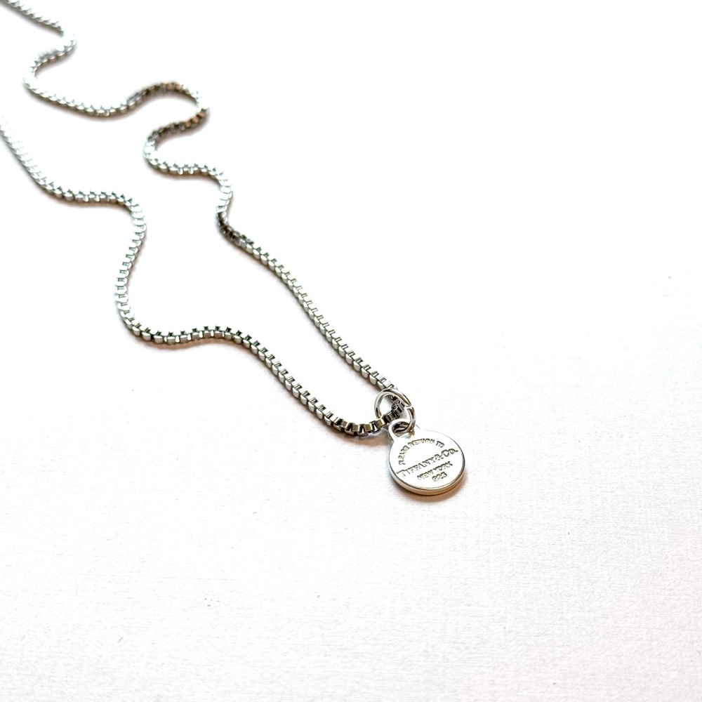 Tiffany and Co. 925 Silver Circle Pendant on Chain/Necklace